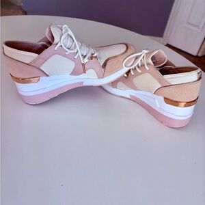 Michael Kors Light Pink and Cream Sneakers with Rose Gold accent